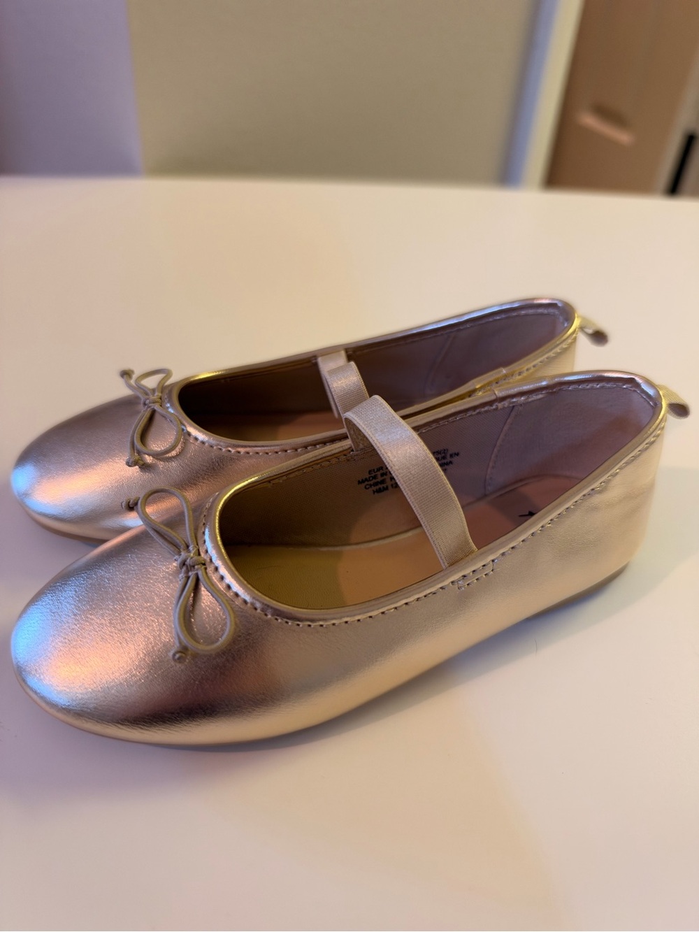 H&M Girls Metallic Gold Ballet Flats with Bow